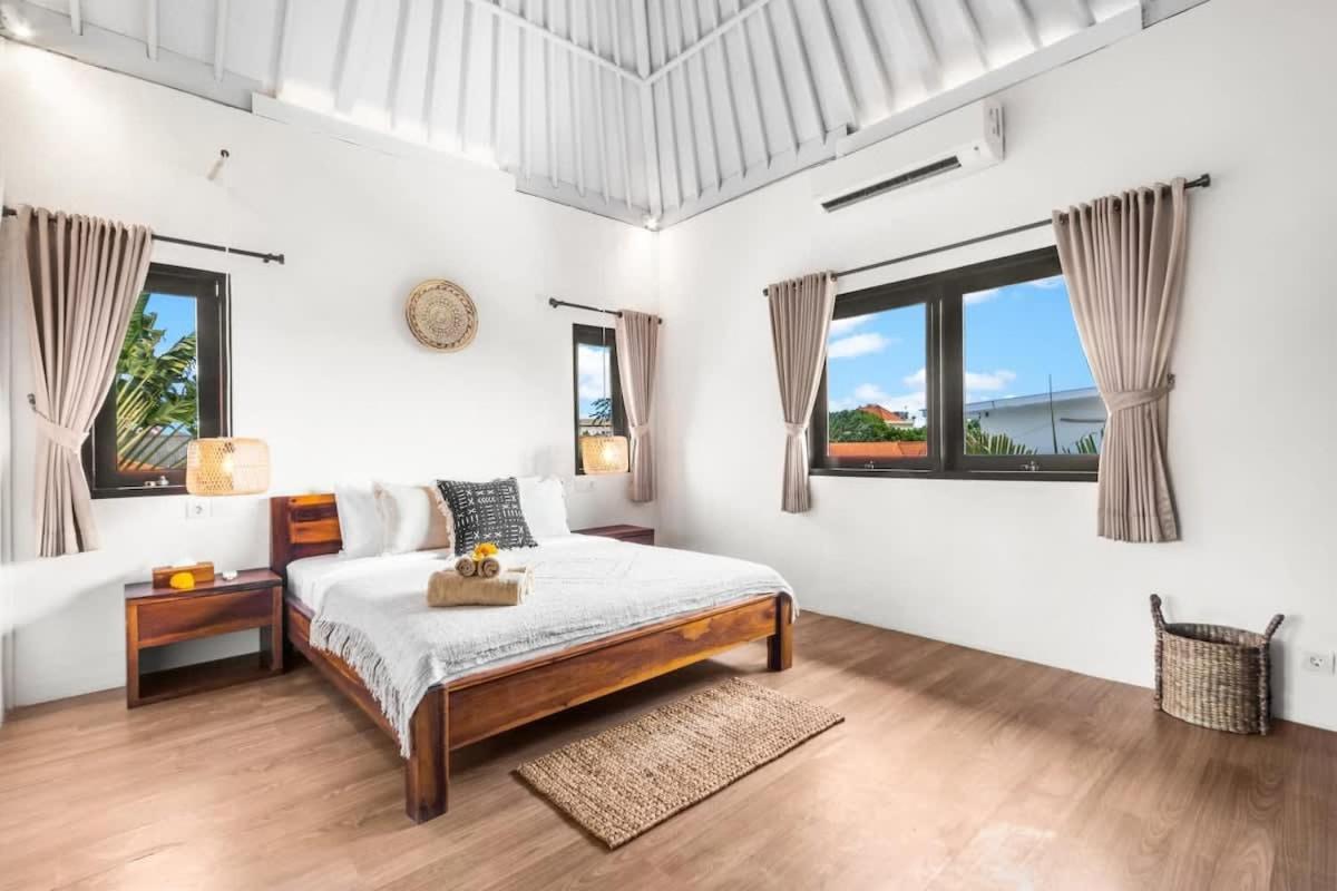 סמיניאק Villa New York - 4 Bdr Pool Luxury Villa, Next To The Forge Bali מראה חיצוני תמונה