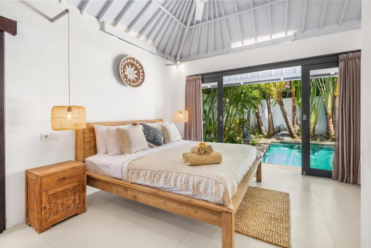 סמיניאק Villa New York - 4 Bdr Pool Luxury Villa, Next To The Forge Bali מראה חיצוני תמונה