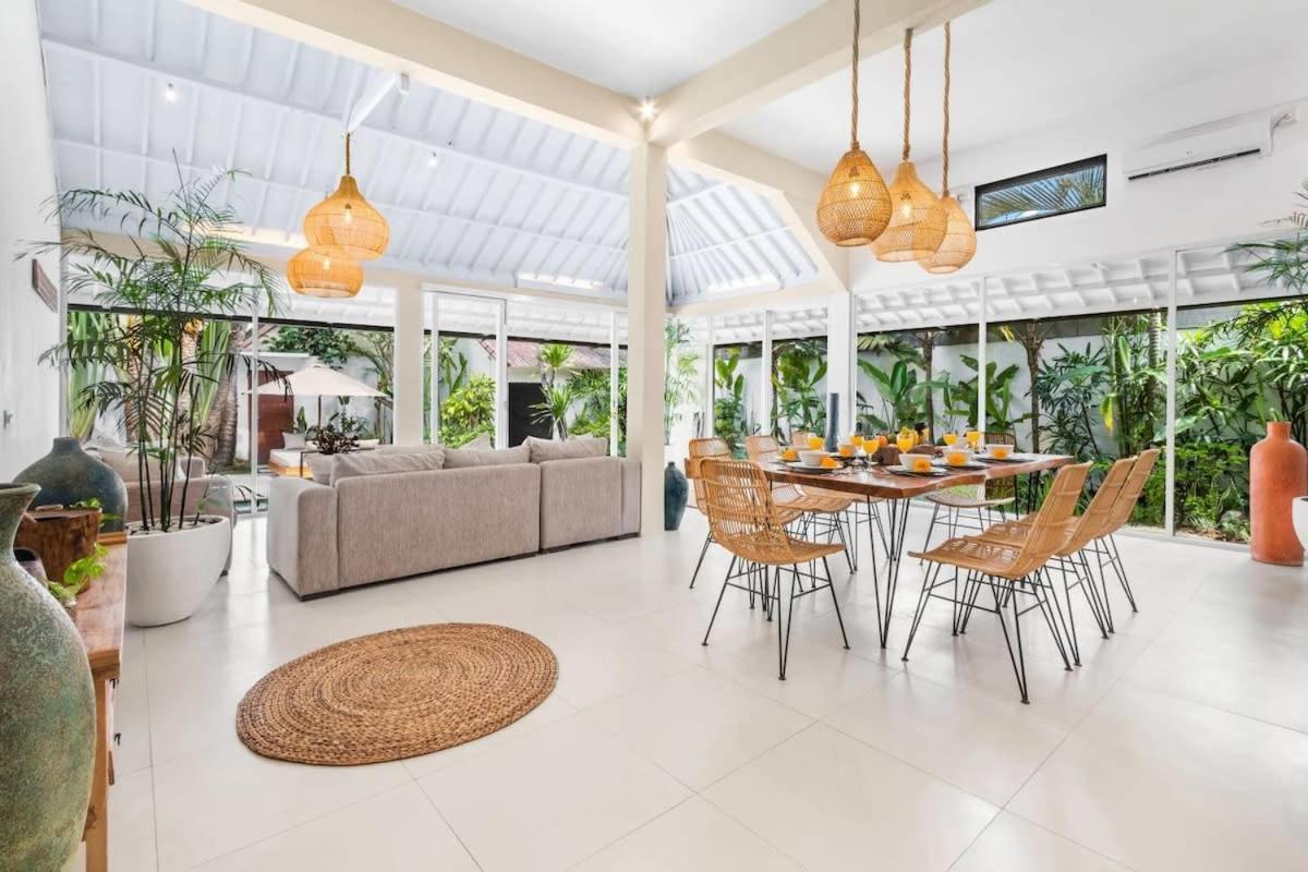 סמיניאק Villa New York - 4 Bdr Pool Luxury Villa, Next To The Forge Bali מראה חיצוני תמונה
